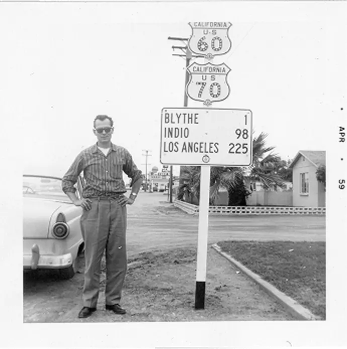 Old enamel signs in California (1958)