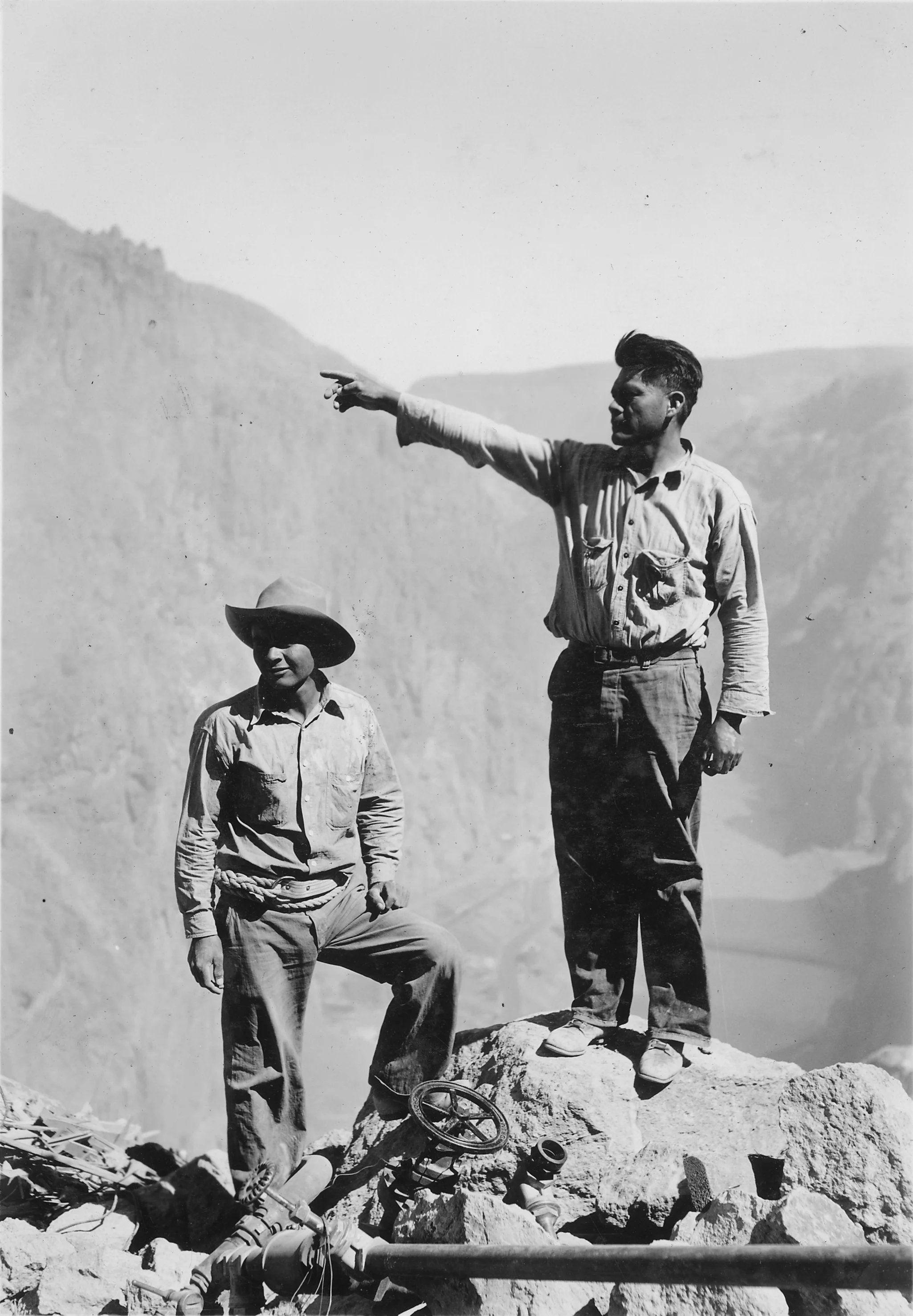 Apaches employed as high-scalers